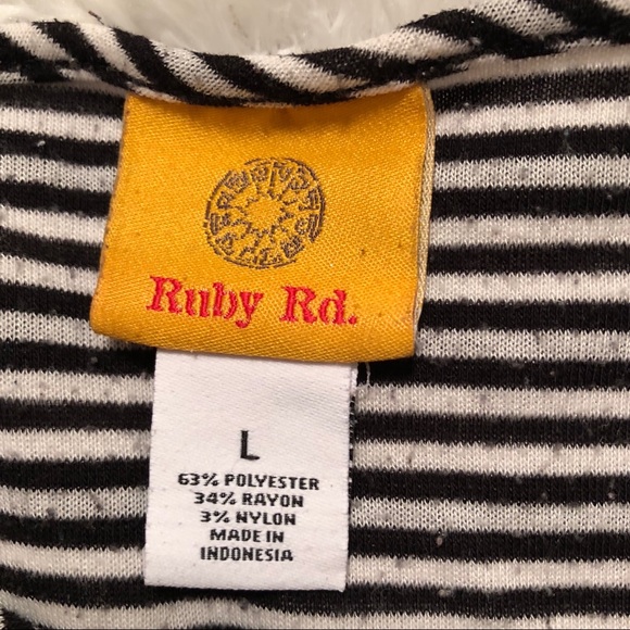Ruby Rd. Striped blouse - Picture 3 of 4